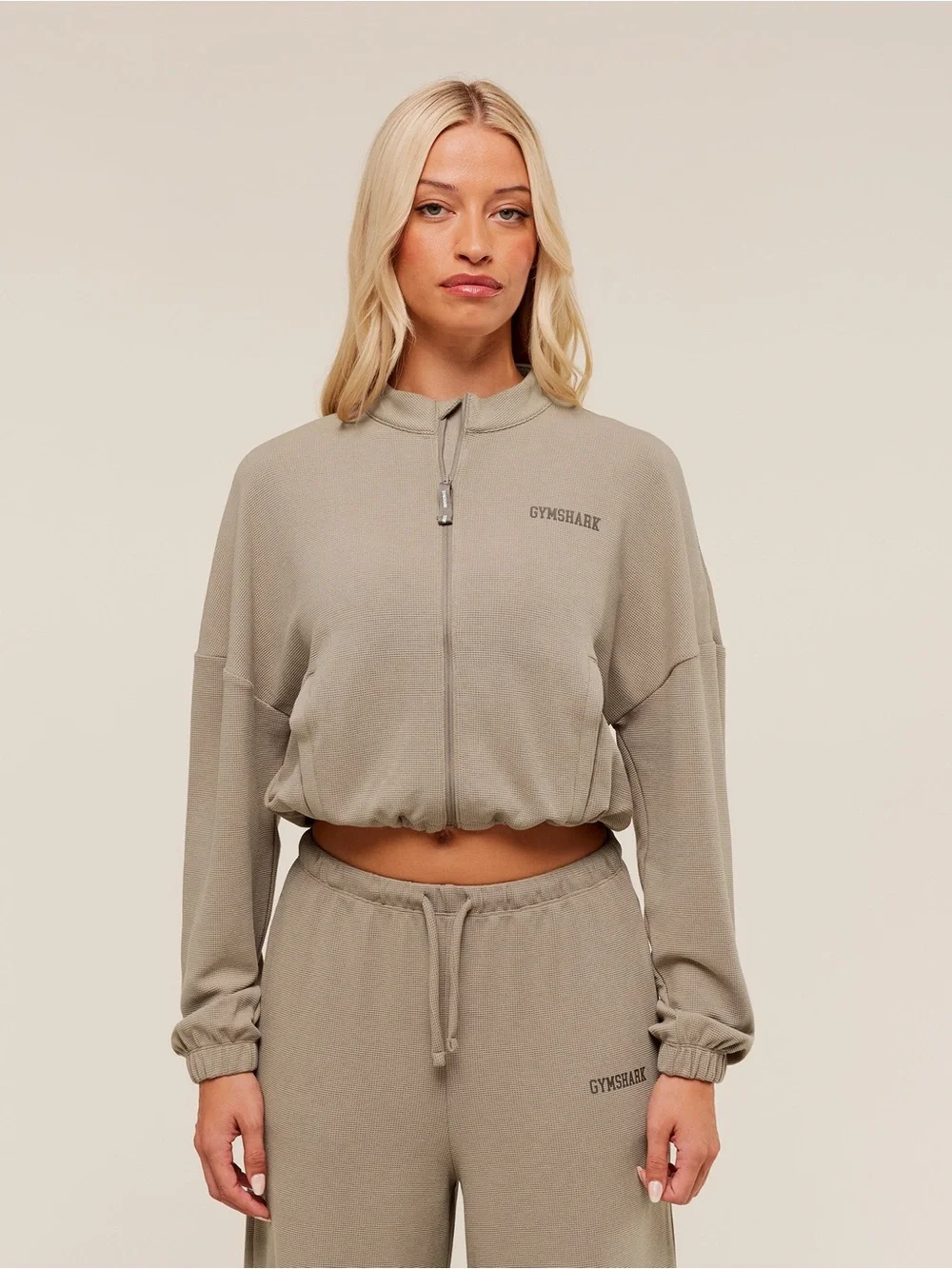 GYMSHARK - Waffle Midi Zip Up Jacket
Lifestyle Brown - Picture 3 of 11